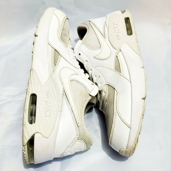 Nike Air Max Excee Triple White CD6894-100 Size 5.5y Women's 7 Comfortable - Picture 5 of 9